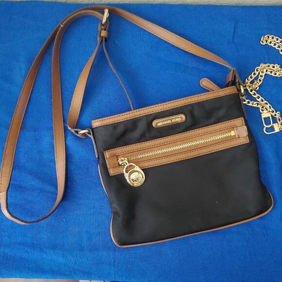 MICHAEL Michael Kors Kempton Small Black Cross body bag - Picture 1 of 12